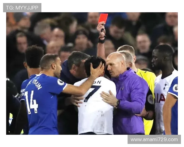 裁判漏判卡尔采夫踩人红牌